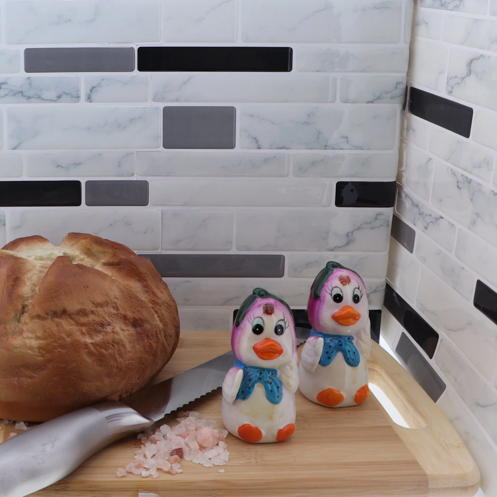 Ceramic Duck with Eggplant Hat Salt & Pepper Shakers - Image 5