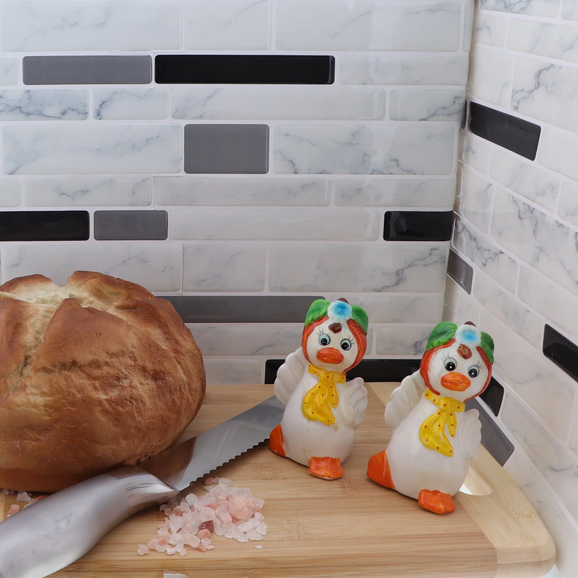 Ceramic Duck with Pumpkin Hat Salt & Pepper Shakers - Image 5