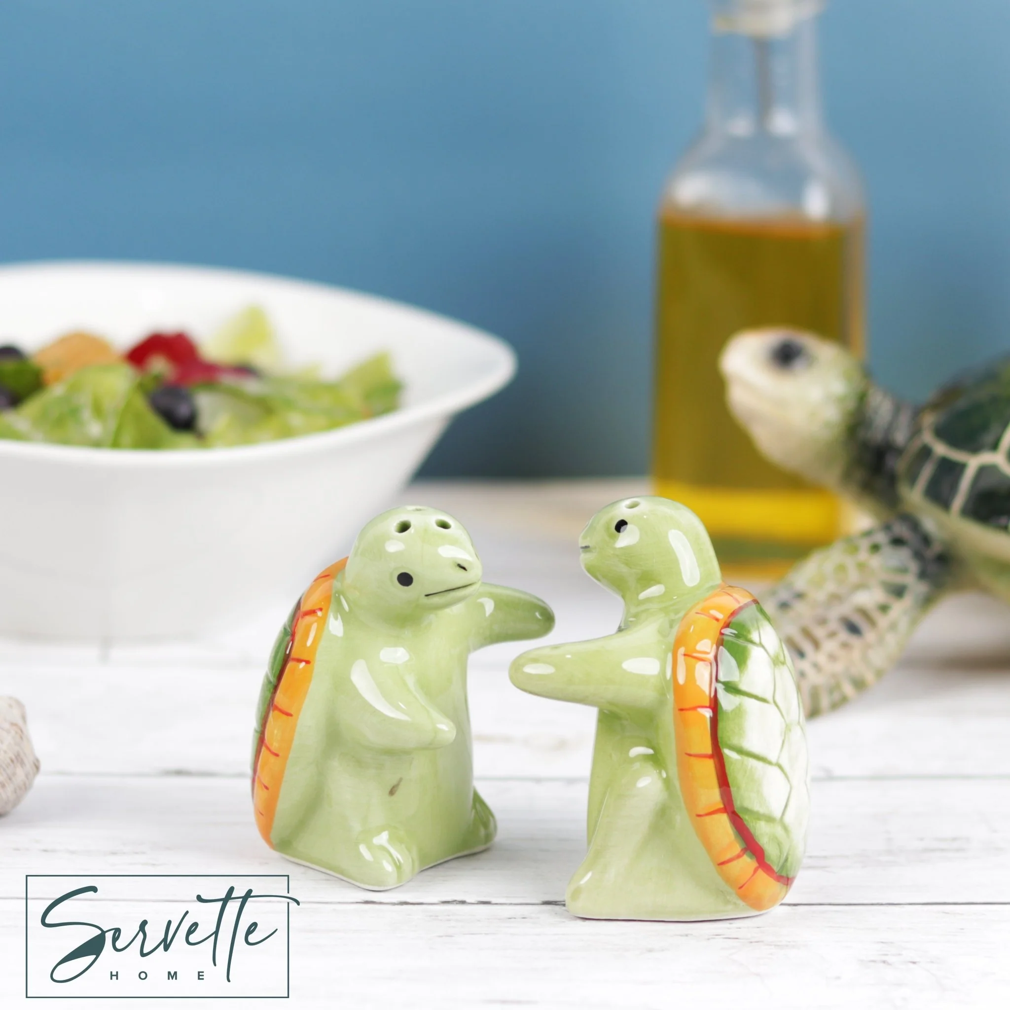 Hugging Turtles Salt and Pepper Shaker - Image 2